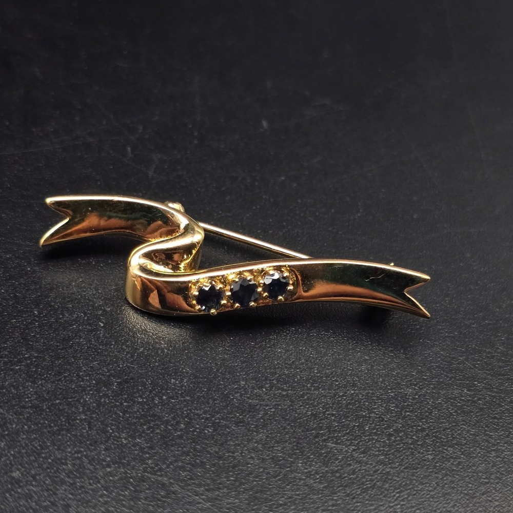 Avon Gold Tone Ribbon Brooch Blue Rhinestones Presidents Club Vintage